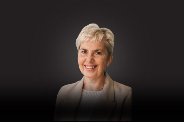 Dr. Irina Steenbeek